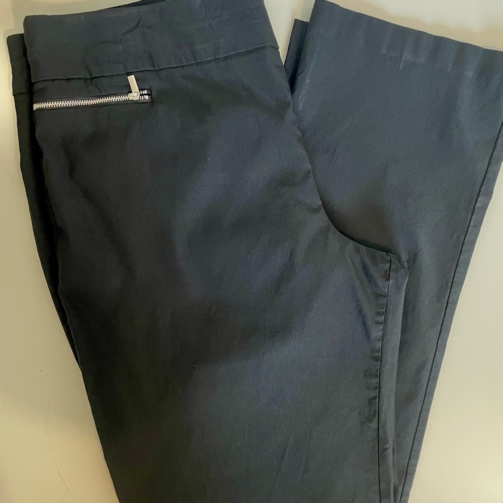Women’s Black pull-on pants